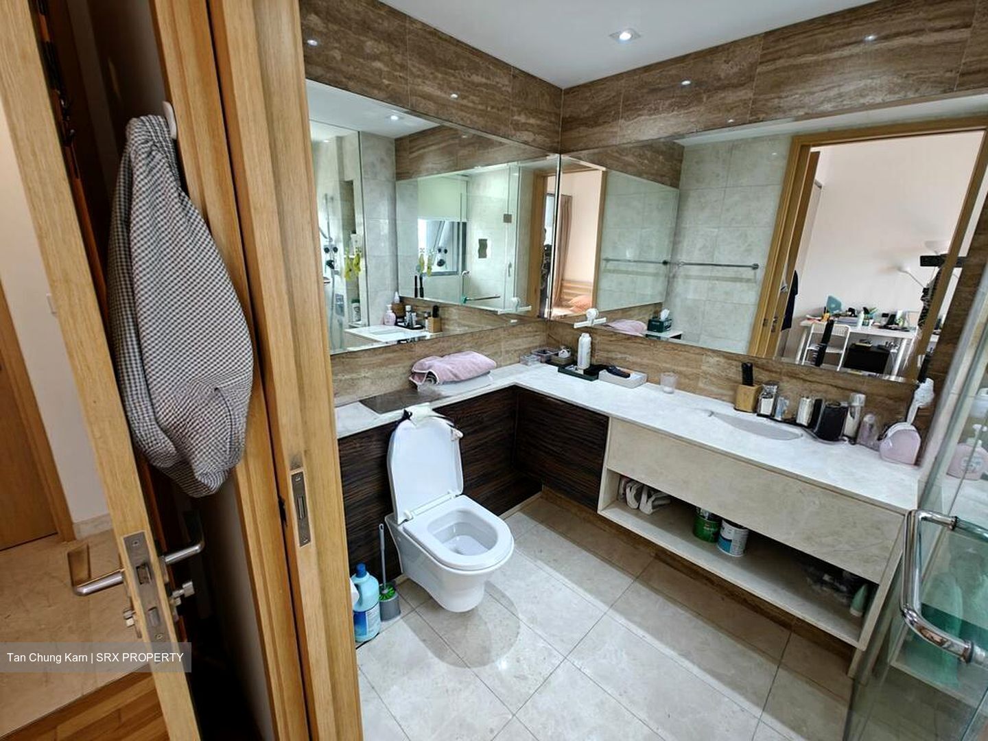 Commonwealth Towers (D3), Condominium #497673371